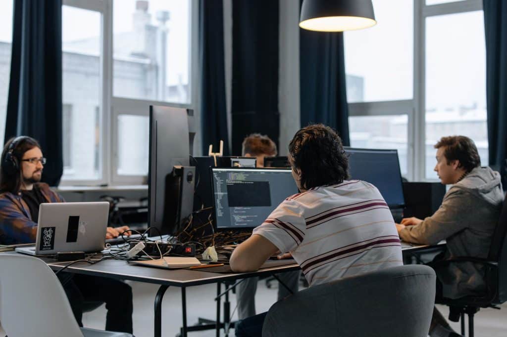 Start-up et IA : comment le financement européen soutient l&rsquo;innovation technologique